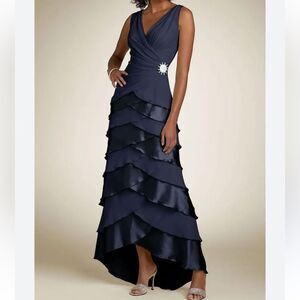 Vintage Jovani Women's V-Neck 100% Silk Tiered Evening Gown in Navy Size 8